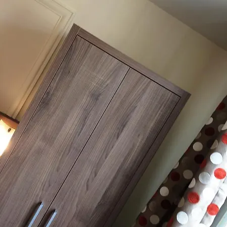 Hotel Mary's *