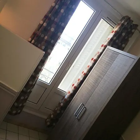 Hotel Mary's *